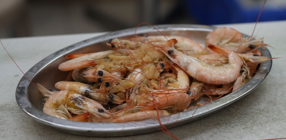 Cantonese steamed garlic shrimp served at a Hong Kong style restaurant.